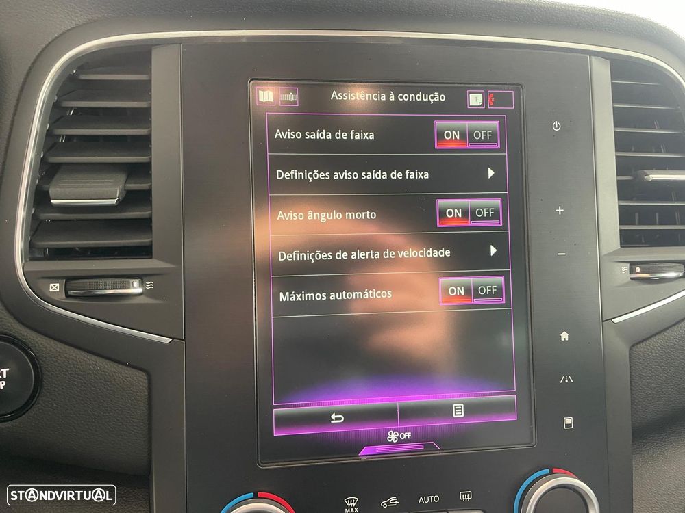 Renault Mégane ENERGY TCe 130 BOSE EDITION - 15