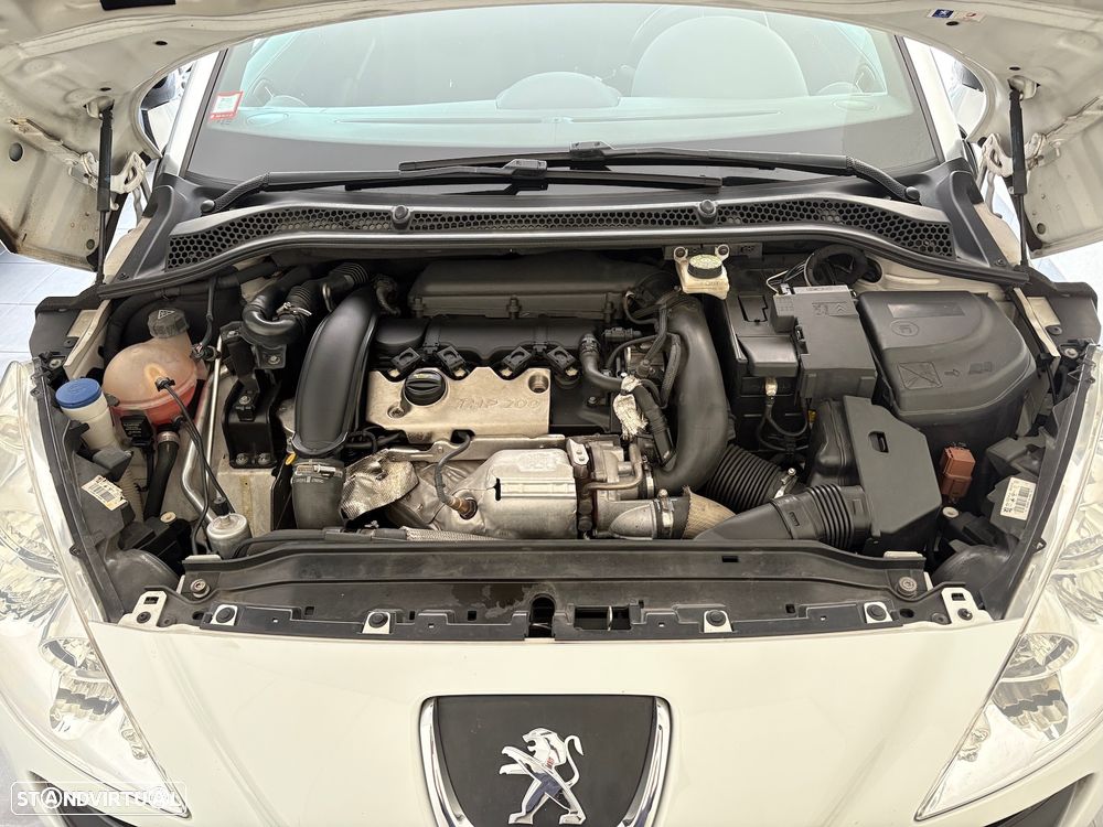 Peugeot RCZ - 5