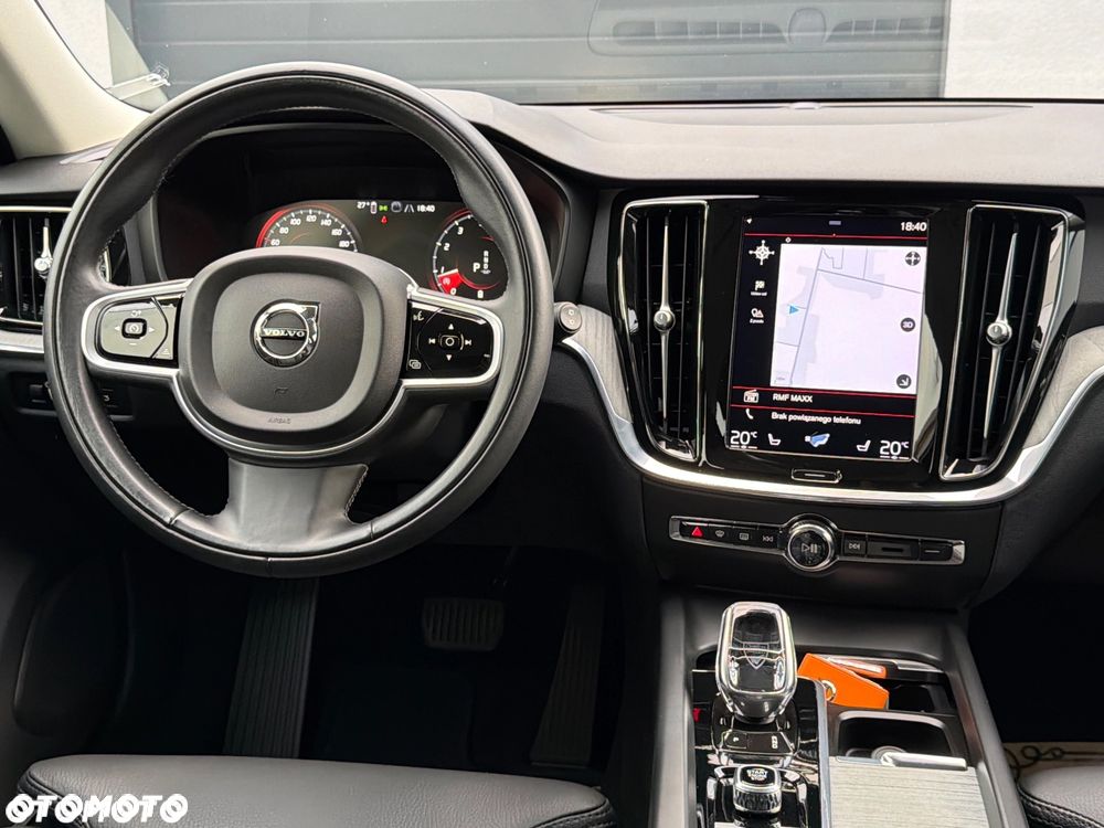 Volvo V60 B3 B DKG Inscription - 19