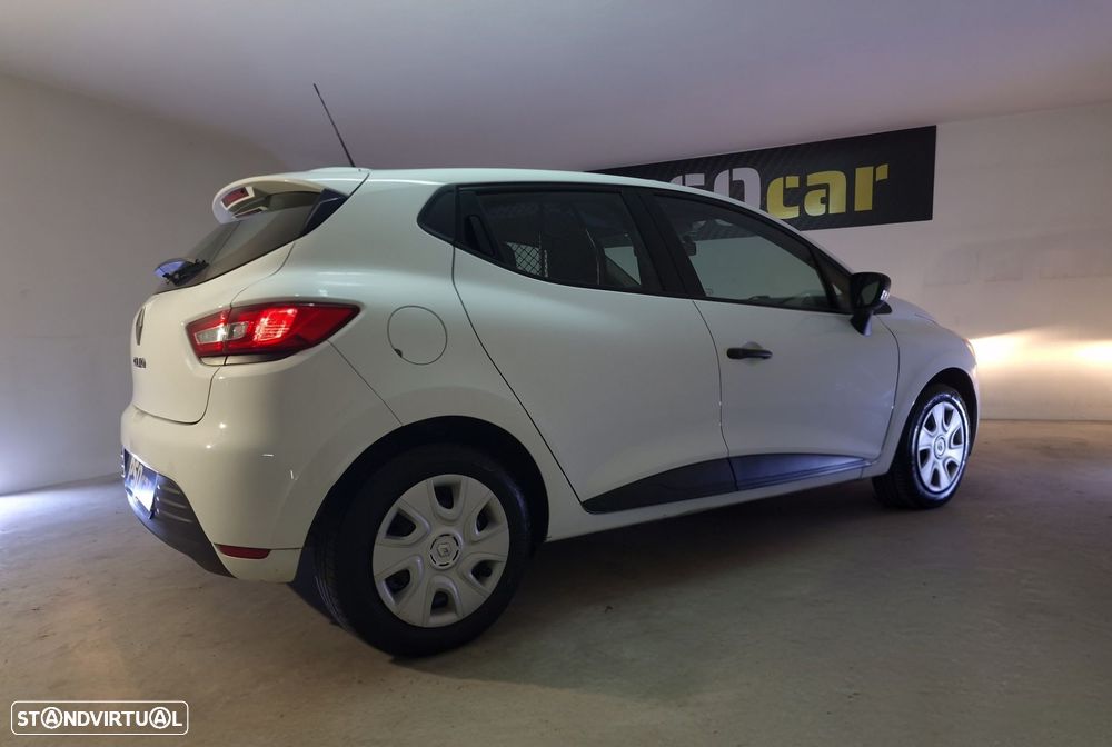 Renault Clio 1.5 dCi Zen - 14