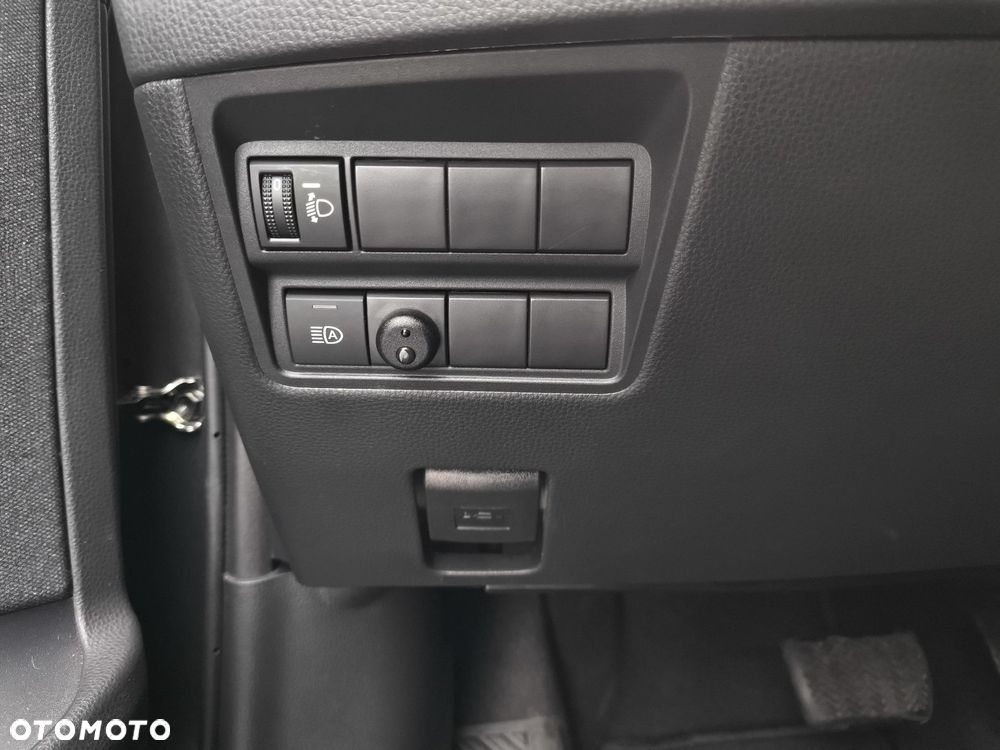 Toyota Yaris Hybrid 1.5 Comfort - 22