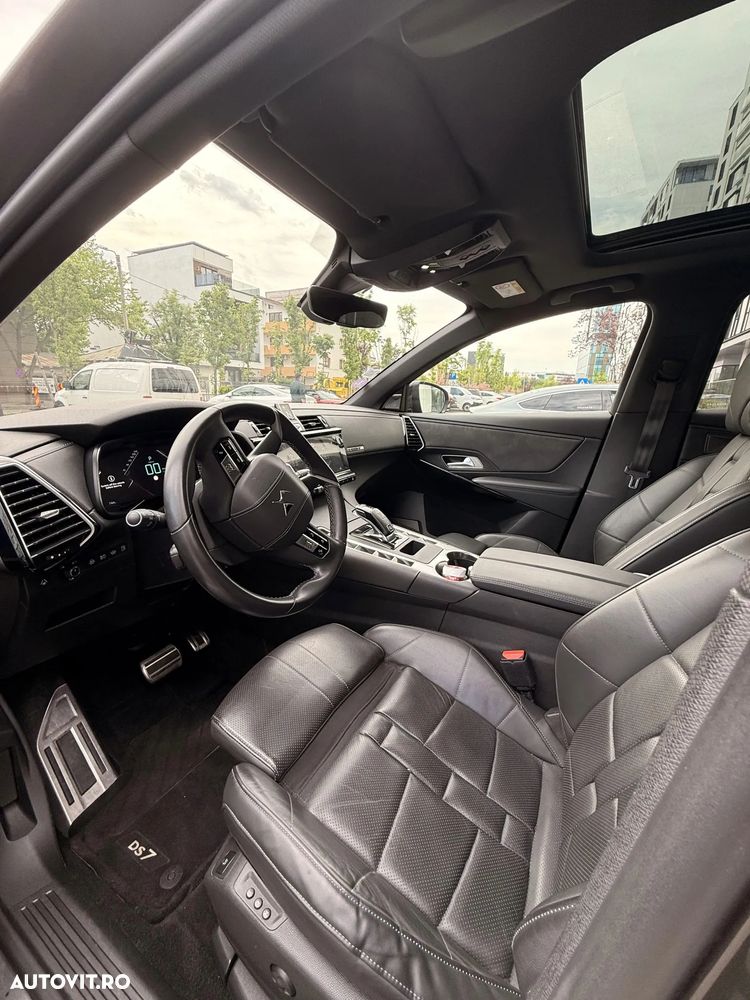 DS Automobiles DS 7 Crossback - 11