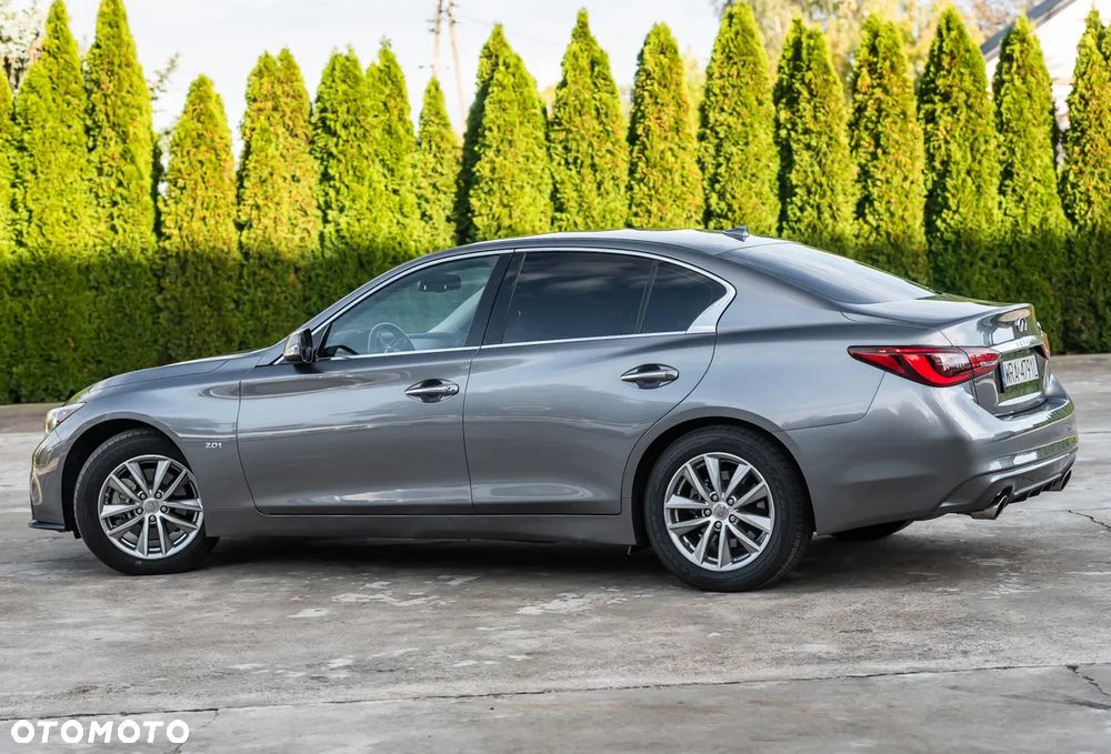 Infiniti Q50 - 11