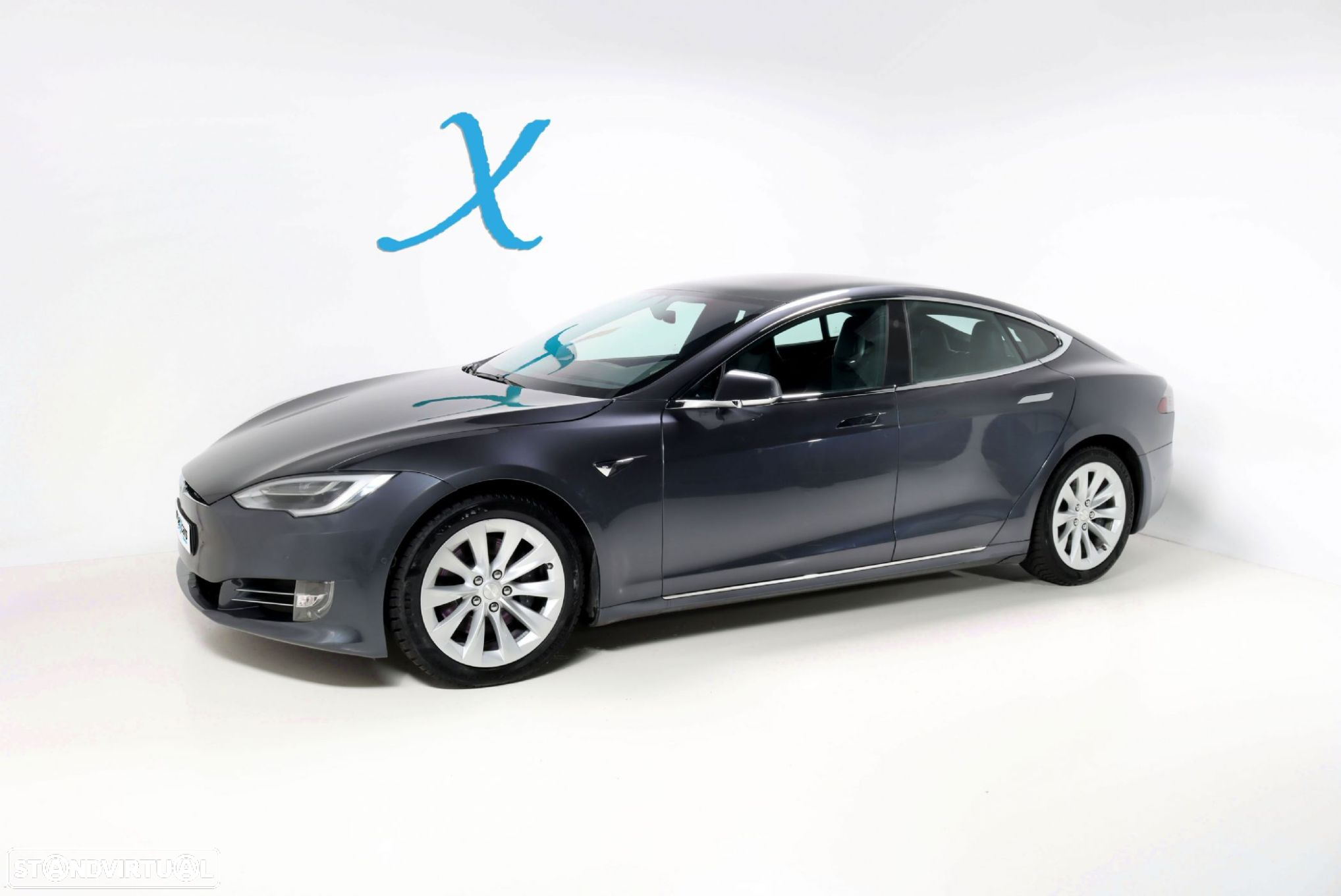 Tesla Model S - 2
