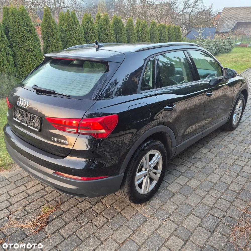 Audi Q3 35 TFSI S line - 2