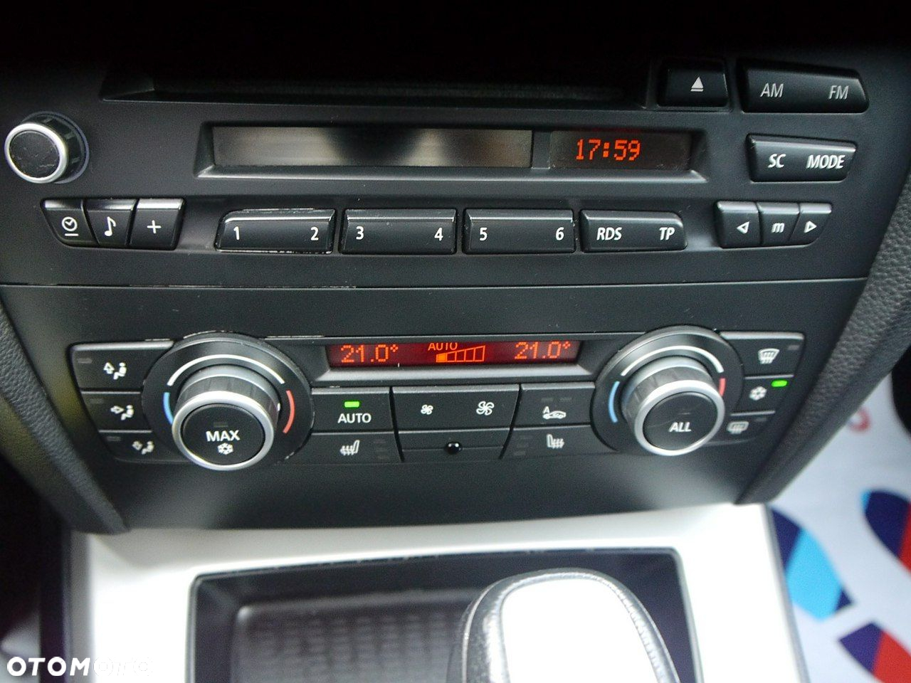 BMW Seria 3 318d - 19