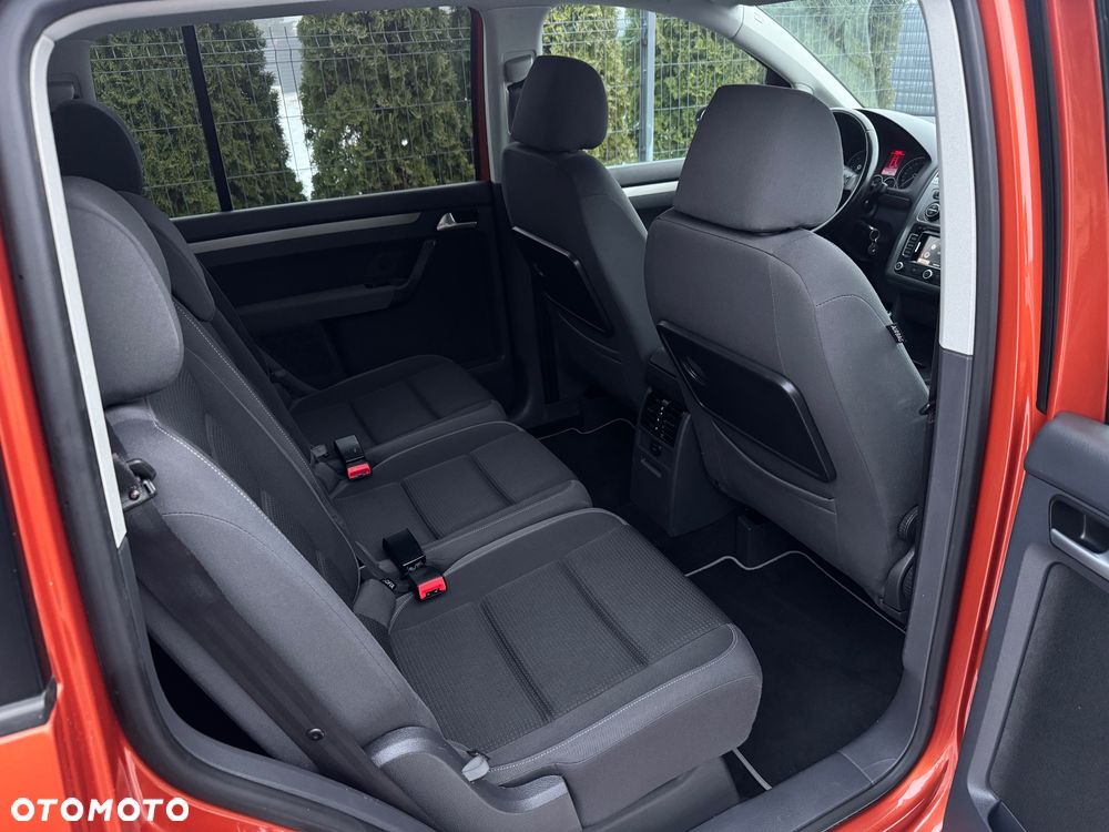 Volkswagen Touran 2.0 TDI Freestyle - 15