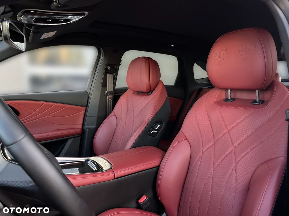 Omoda 9 1.5 Super Hybrid Exclusive AWD - 12