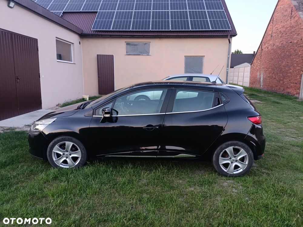 Renault Clio - 8