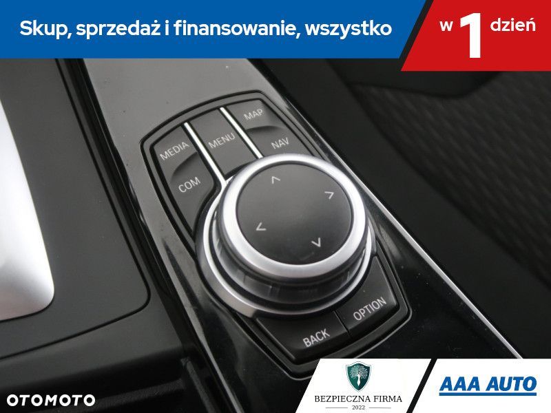 BMW Seria 3 - 18