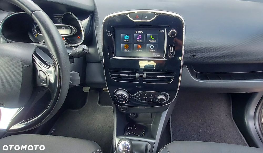 Renault Clio 1.2 16V 75 Experience - 30