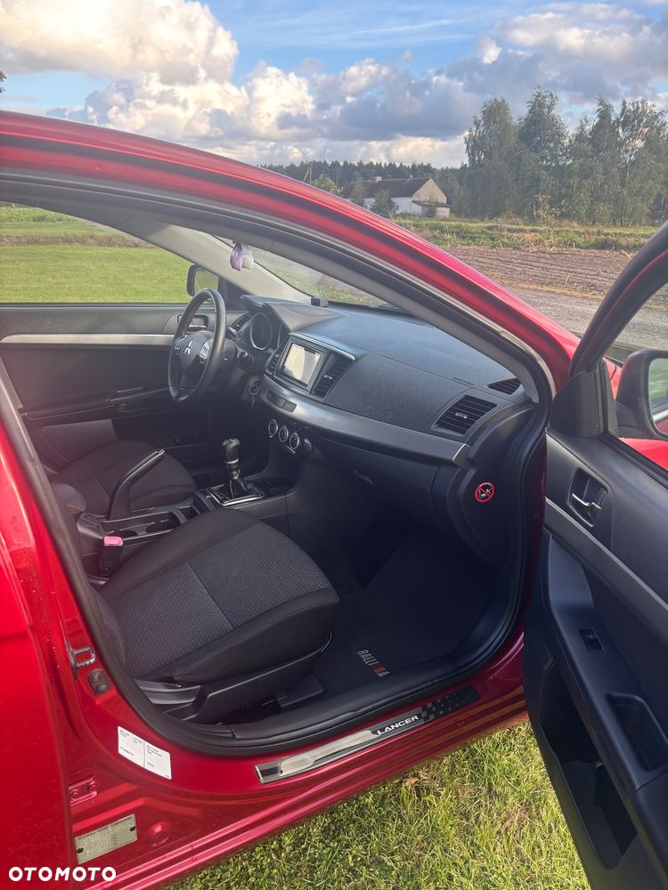 Mitsubishi Lancer 2.0 DID Intense - 23