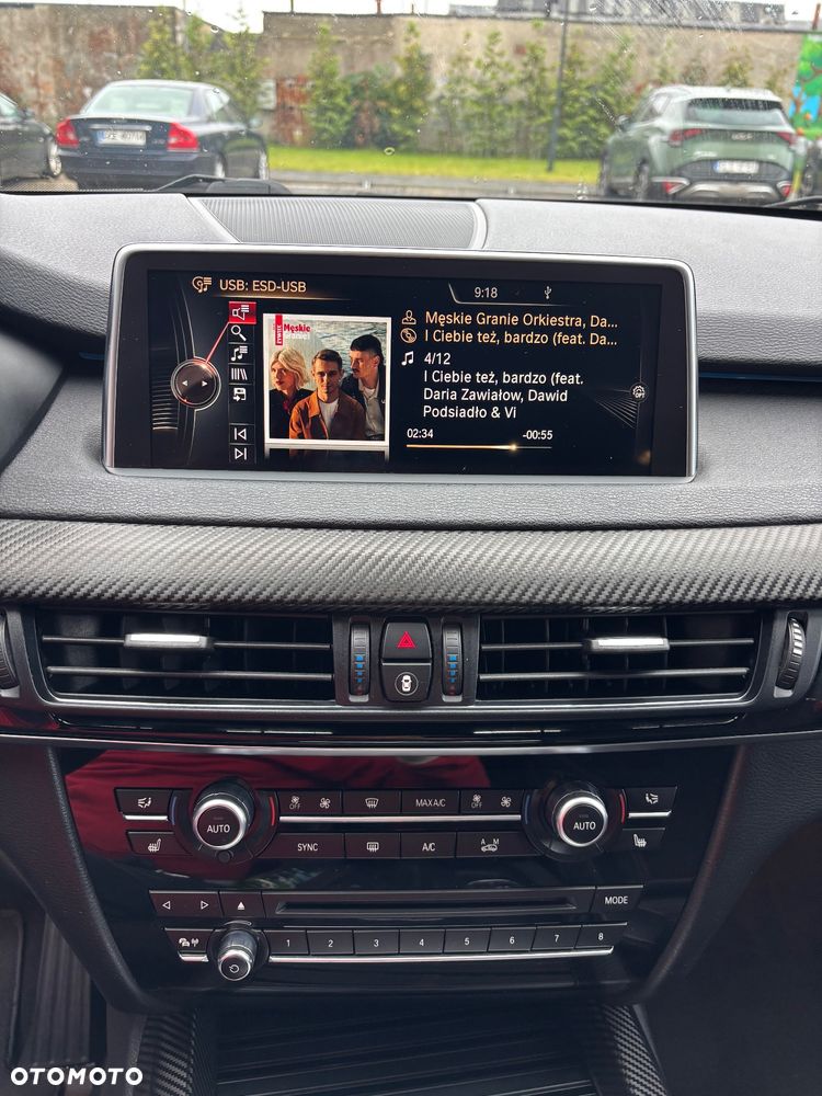 BMW X5 xDrive30d - 38
