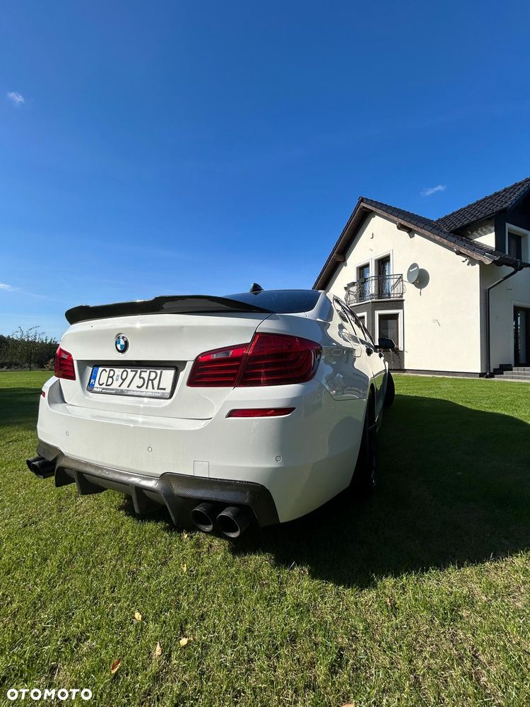 BMW Seria 5 535i Sport-Aut Modern Line - 2