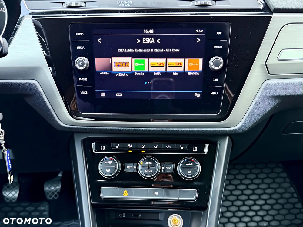 Volkswagen Touran 1.4 TSI BMT Comfortline - 12