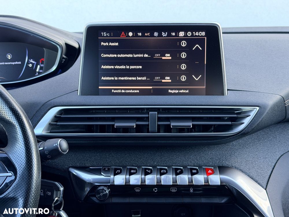 Peugeot 3008 1.2 PureTech Turbo S&S GT-Line - 24