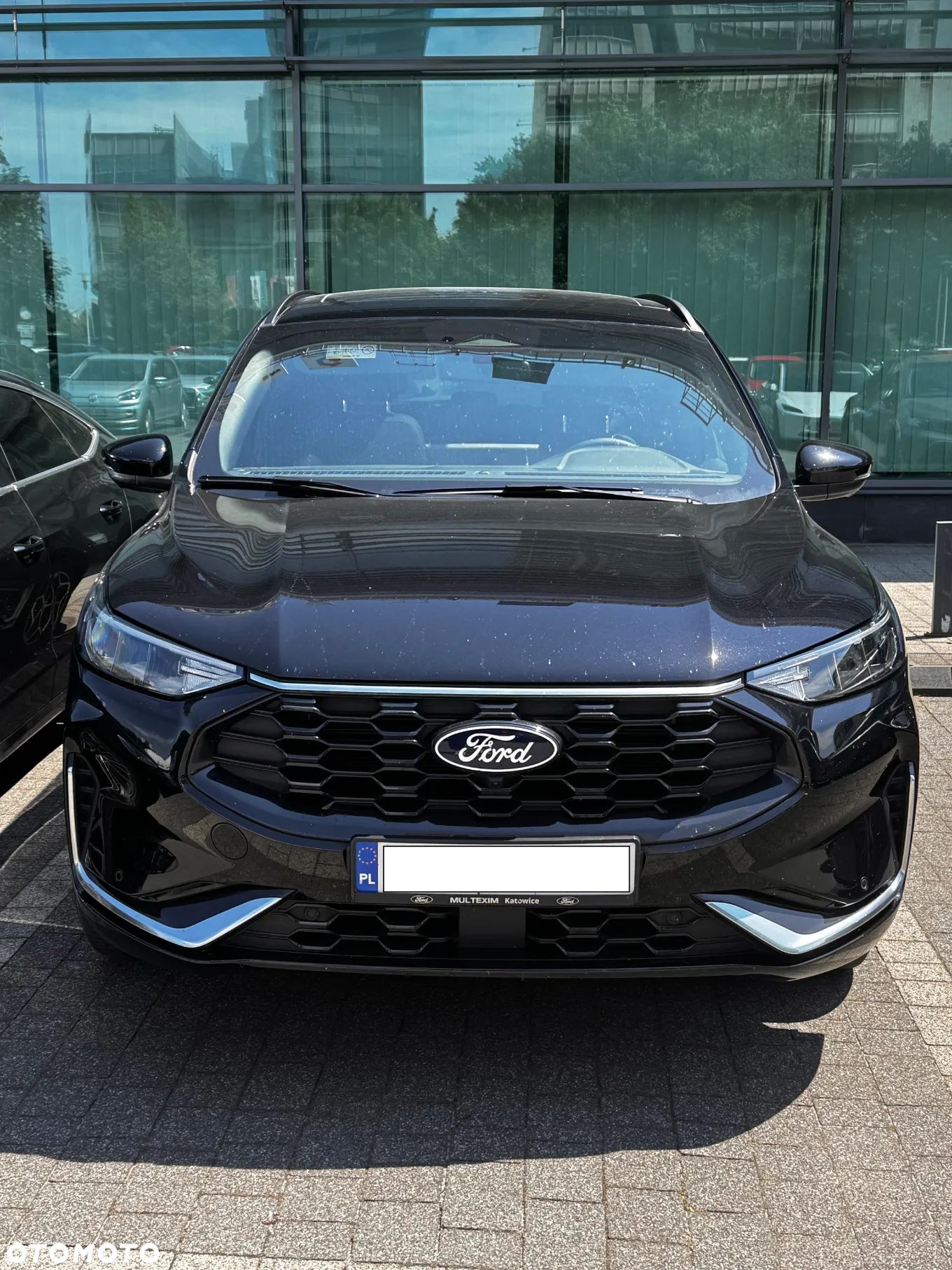 Ford Kuga - 1