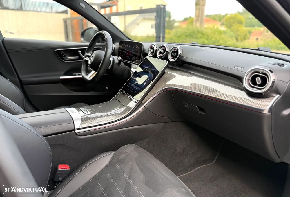 Mercedes-Benz C 300 de AMG Line - 24