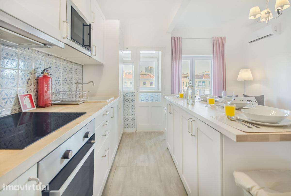 Apartamento com 1 quartos - localizado em Entrecampos Lisbon - Grande imagem: 4/25