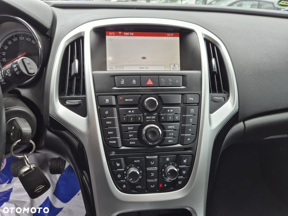 Opel Astra 1.6 CDTI Essentia - 15