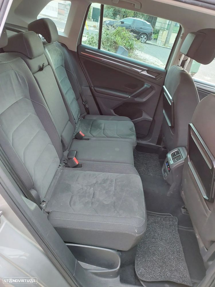 VW Tiguan 2.0 TDI R-Line - 15