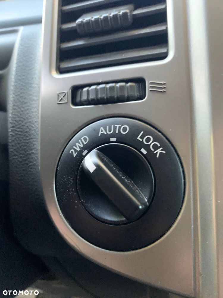 Nissan X-Trail - 11