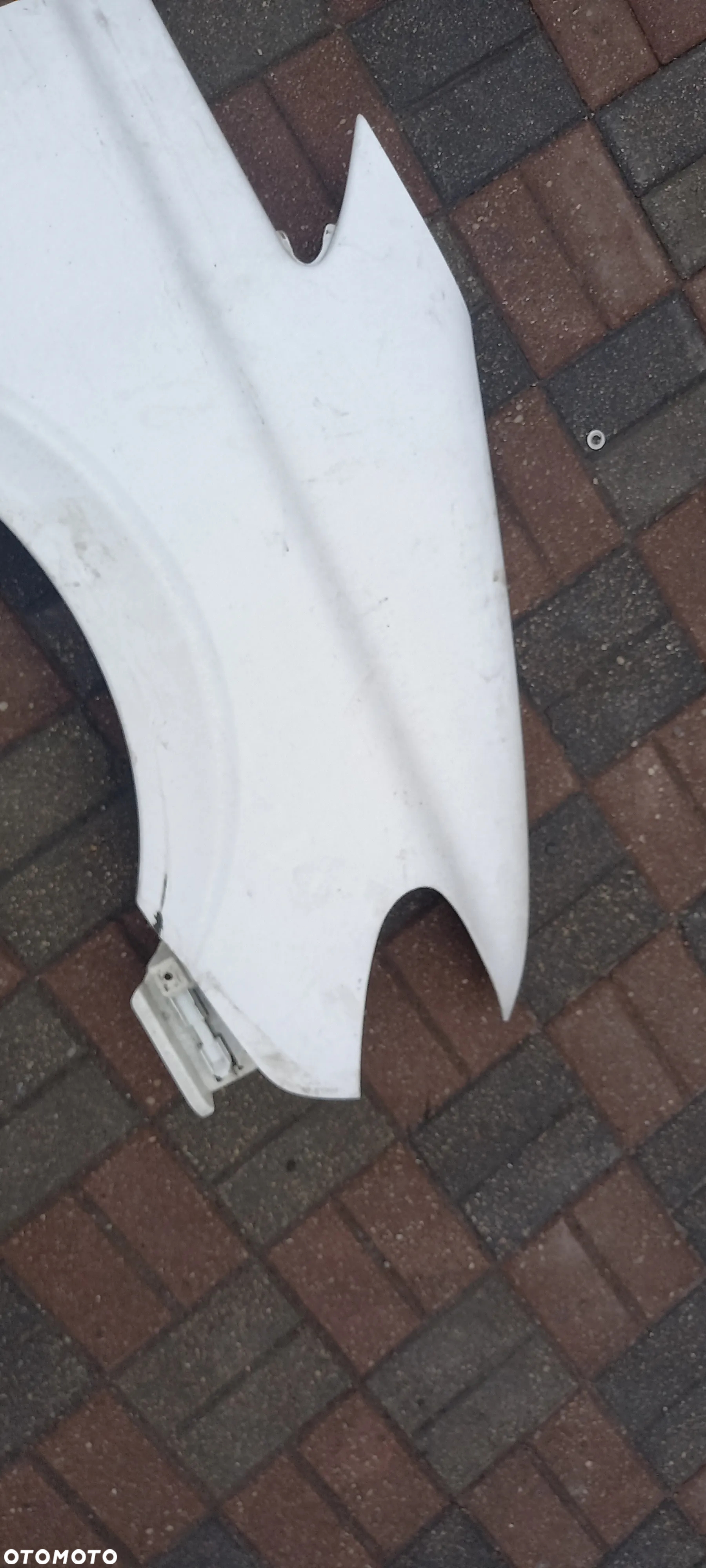 Błotnik przód przedni prawy Mercedes Vito 639 - 3