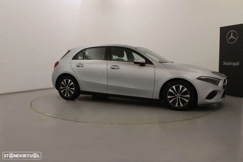 Mercedes-Benz A 200 Standard - 3