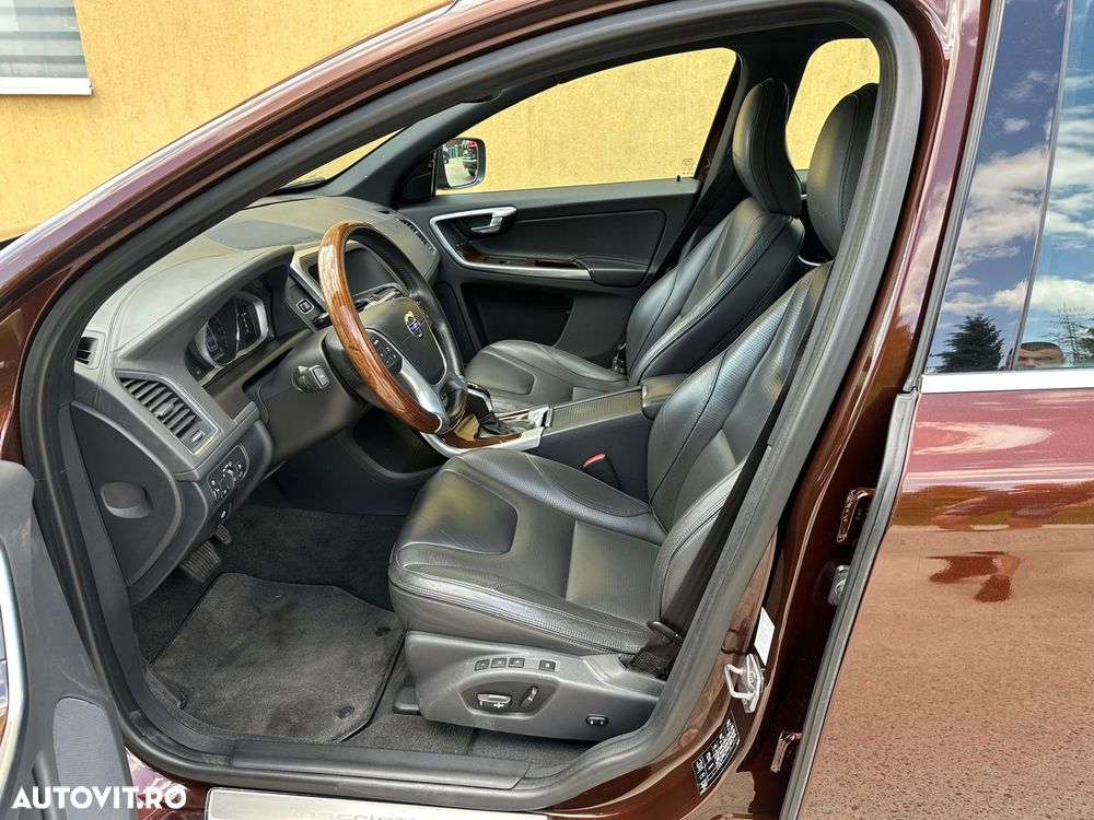 Volvo XC 60 - 11