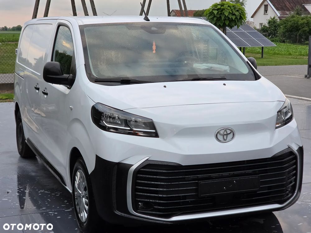 Toyota Proace - 2