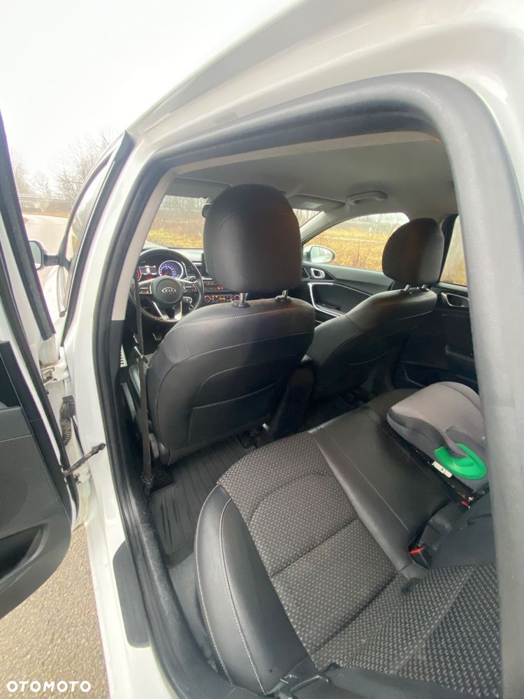 Kia Ceed 1.6 CRDi L - 15