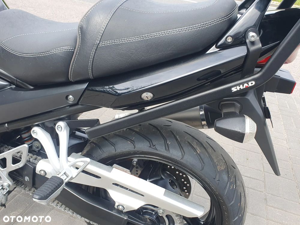 Suzuki Bandit - 37