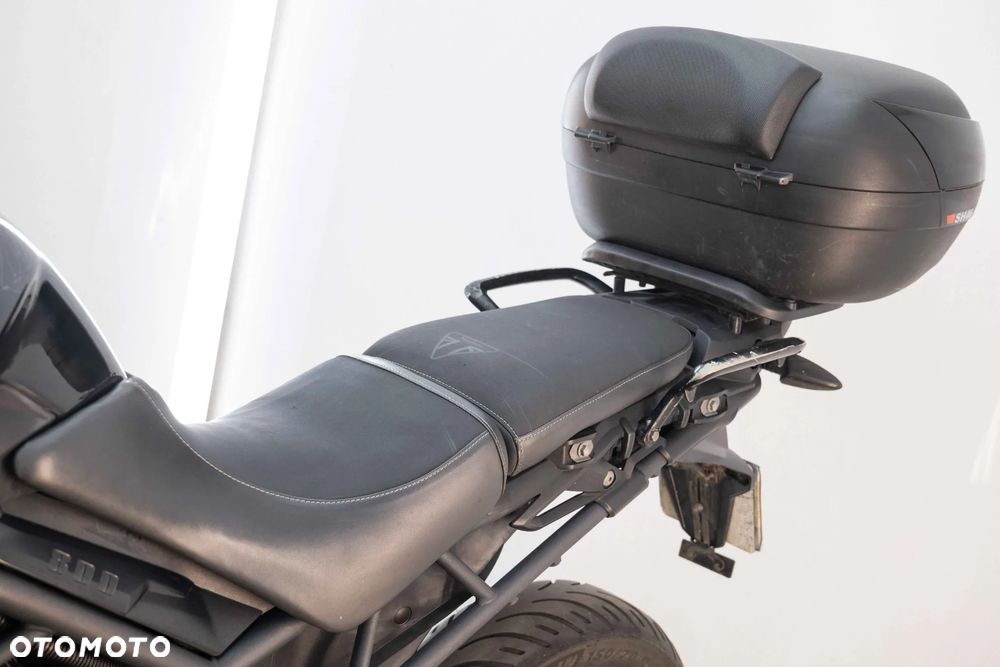 Triumph Tiger - 19
