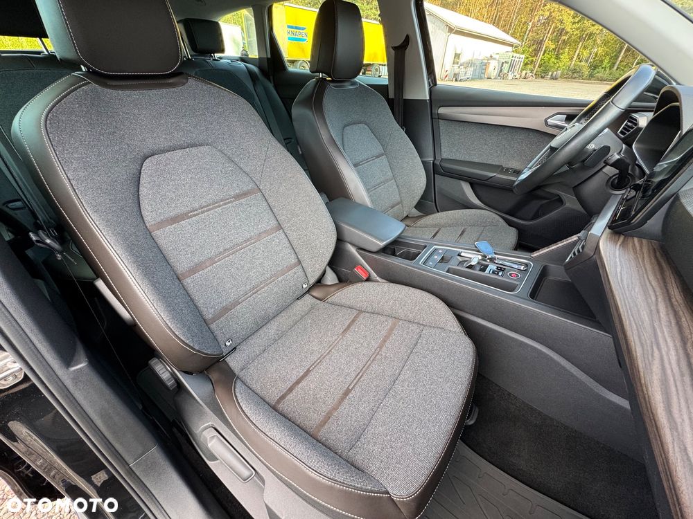 Seat Leon Sportstourer 2.0 TDI DSG Xcellence - 28