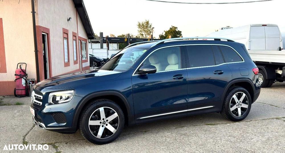 Mercedes-Benz GLB - 3