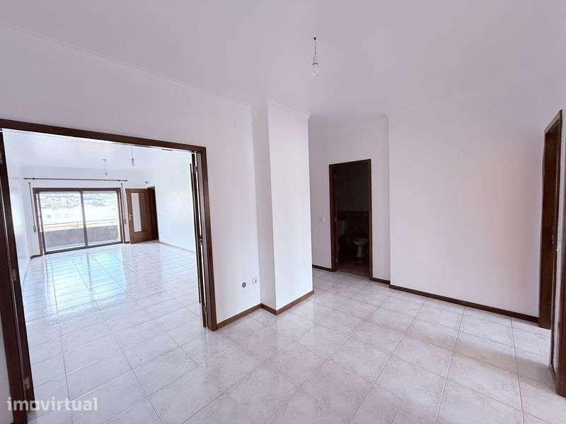 Apartamento T2 arrendamento S. Vicente, Braga - Grande imagem: 2/11