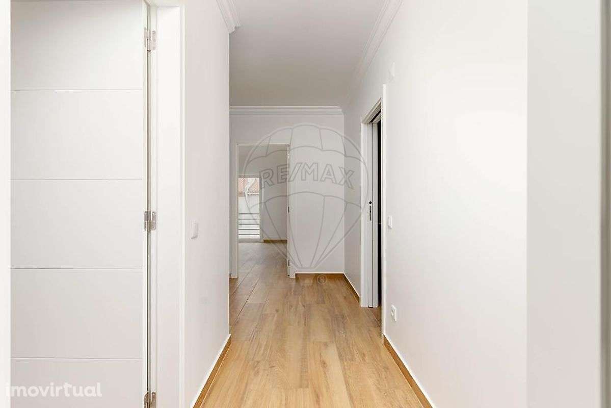 Moradia T4 para venda - Grande imagem: 3/23