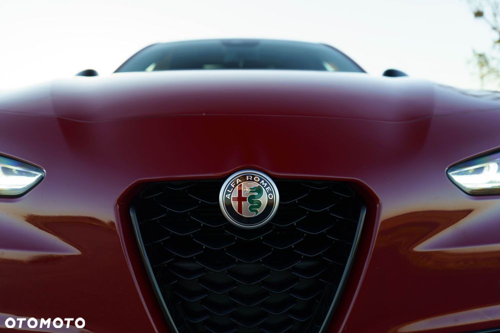 Alfa Romeo Giulia 2.0 Turbo Veloce Q4 - 8