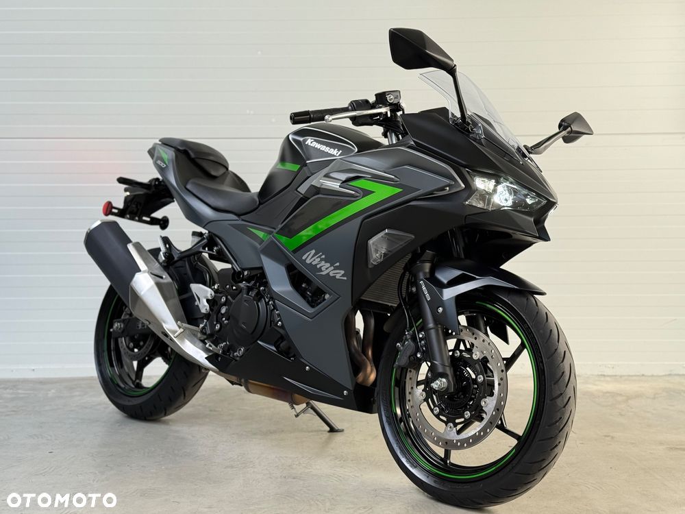Kawasaki Ninja 500 - 2