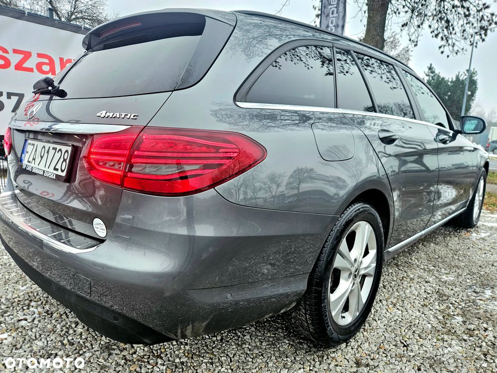 Mercedes-Benz Klasa C 220 d 4MATIC 9G-TRONIC - 21