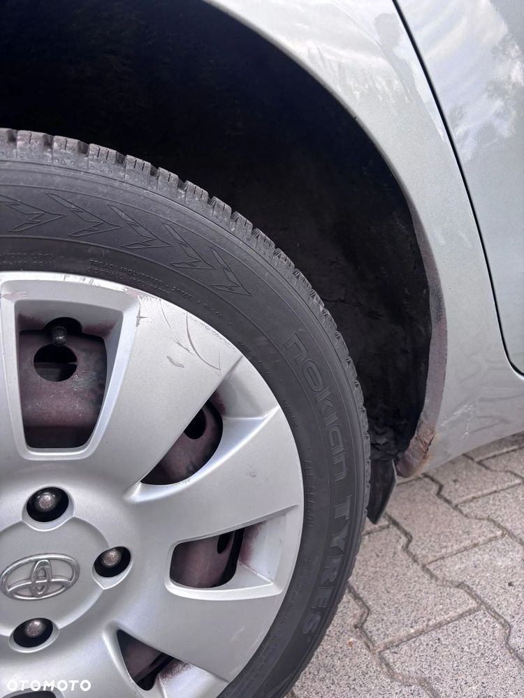 Toyota Yaris 1.3 VVT-i Sol - 16