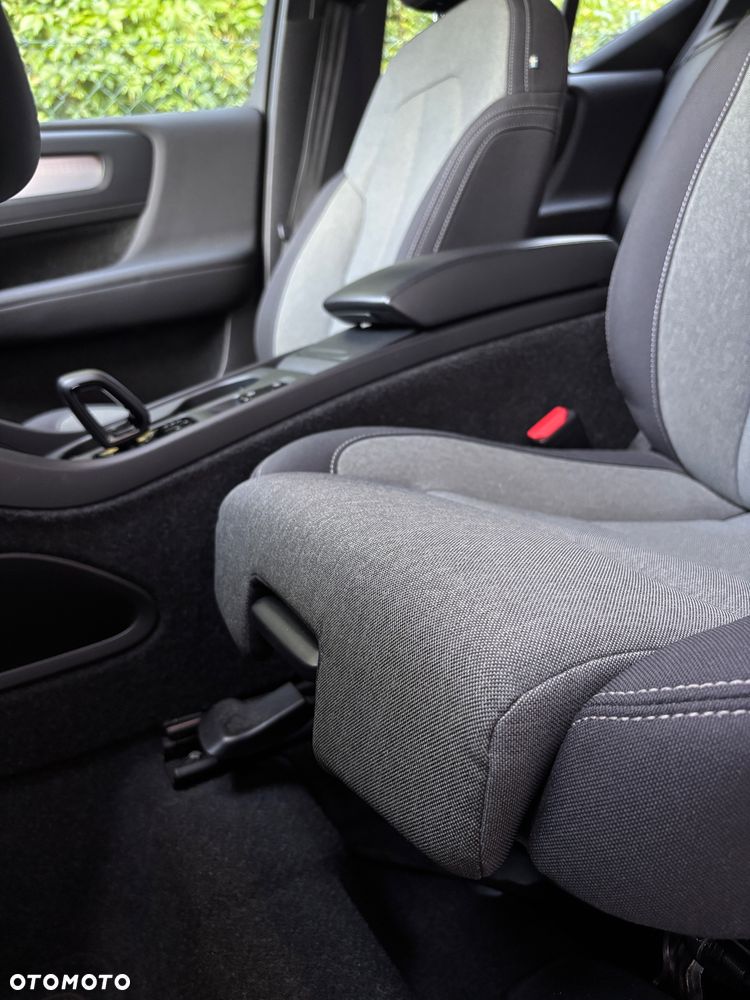 Volvo XC 40 B3 Core - 22
