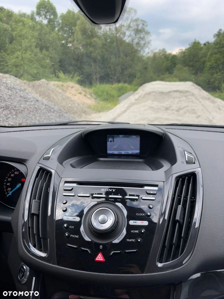 Ford Kuga - 22