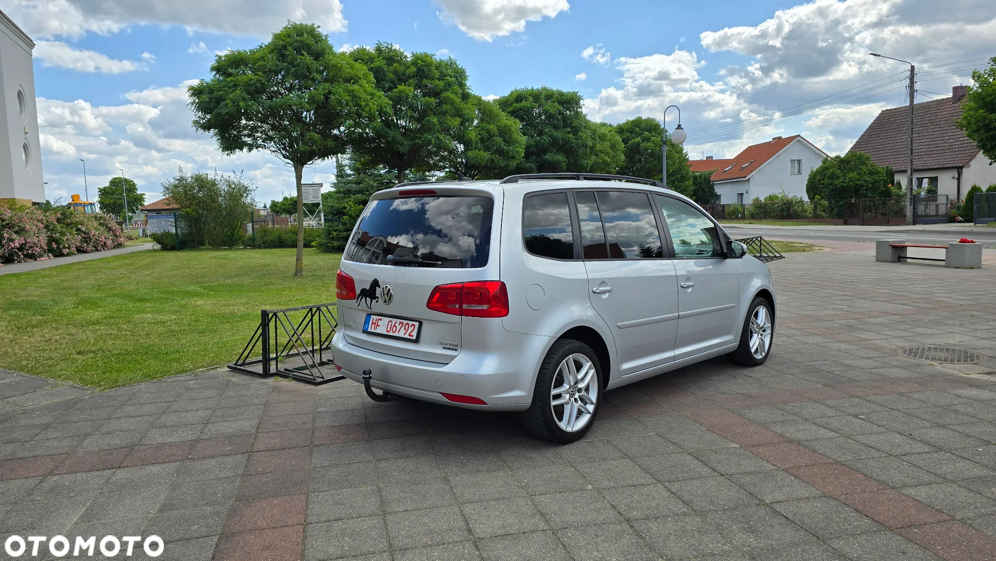 Volkswagen Touran 2.0 TDI DPF BlueMotion Technology Comfortline - 38