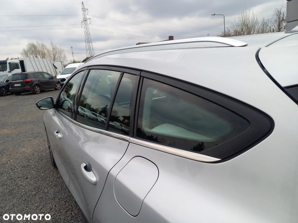 Ford Focus 1.5 EcoBlue STart-Stopp-System TITANIUM - 17