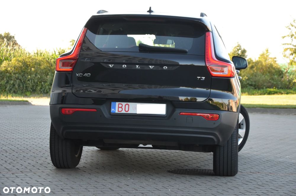 Volvo XC 40 T3 Momentum - 10