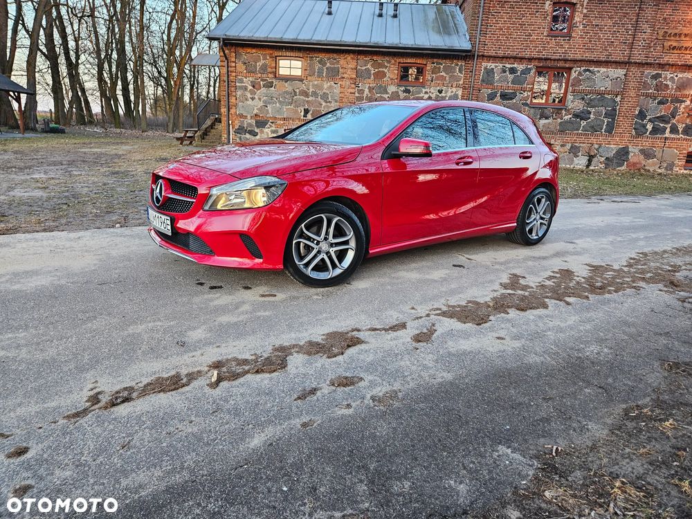 Mercedes-Benz Klasa A 180 (BlueEFFICIENCY) Urban - 1