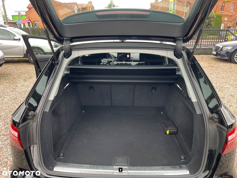 Audi A4 Avant - 16