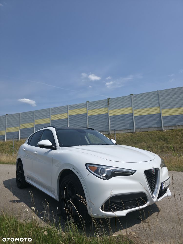 Alfa Romeo Stelvio - 3
