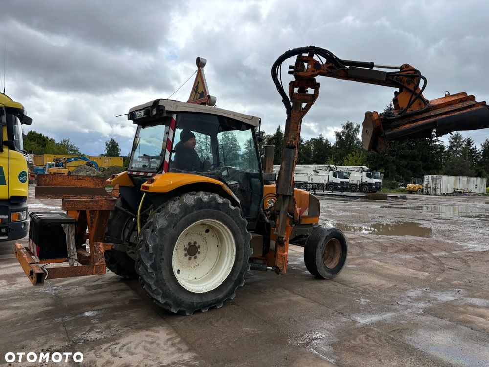 Renault Ergos 95 H2R - 5